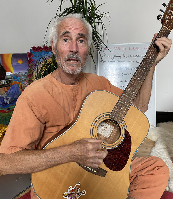 Bruno-HERVOET Bruno HERVOET professeur yoga kundalini Nantes